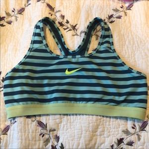 ✨Nike sports bra!